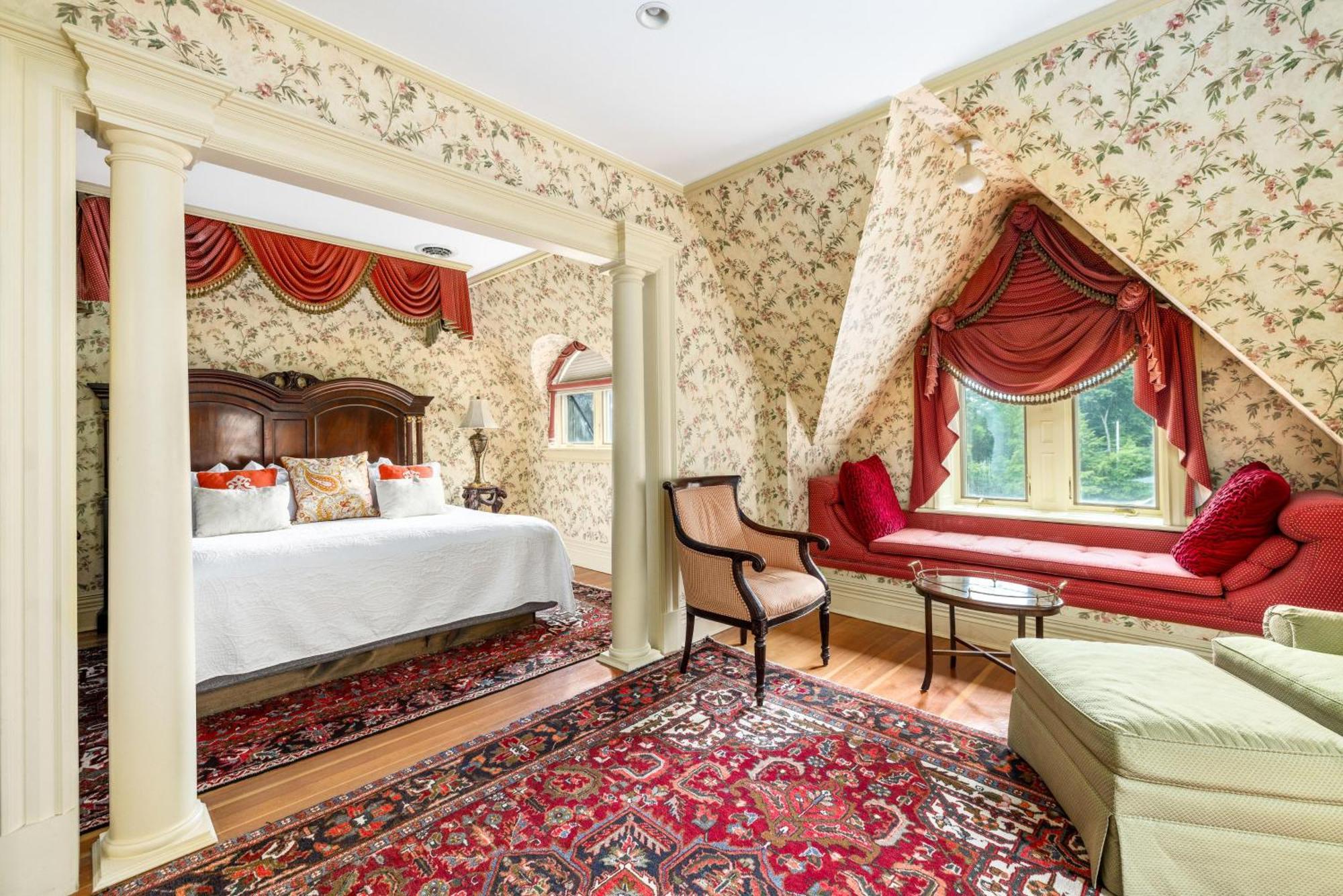 The Inn At Erlowest Lake George Esterno foto